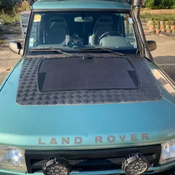 Land Rover Discovery (1990-1999) Lensun 100W Bonnet Flexible Solar Panel Complete Kit